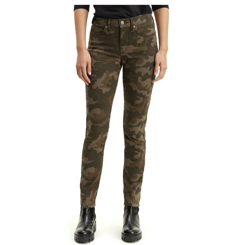 Levi's Camouflage 311 Shaping Skinny Pants